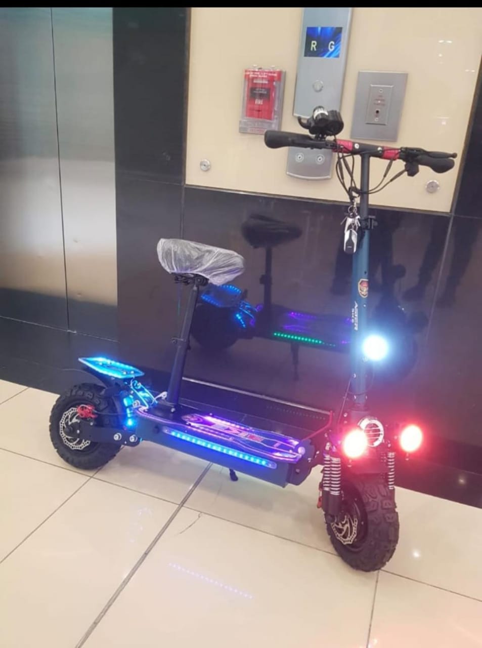 اسکوتر برقی دوموتوره