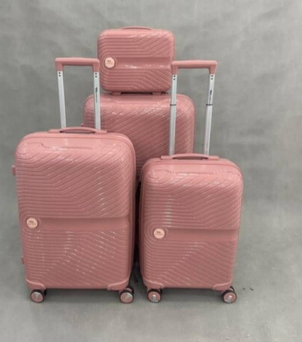 چمدان مسافرتی