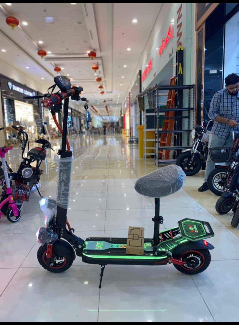 اسکوتر برقی